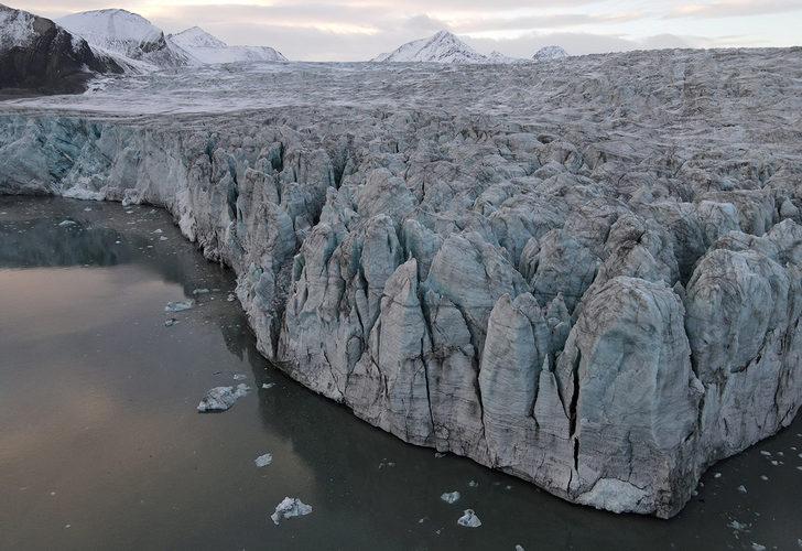 Bilim insanlarından korkutan keşif! Norveç buzullarında zararlı kimyasal madde PFAS saptandı