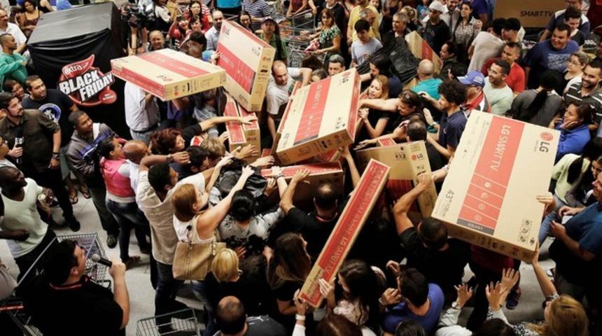 'Kara Cuma'ya karşı 'Ak Cuma' kampanyası