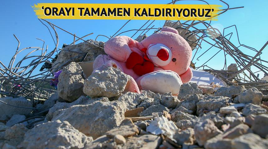 SON DAKİKA | Deprem felaketinde yerle bir olmuştu! O ilçe için karar verildi... 'Tamamen kaldırıyoruz içinden 150 cenaze çıkan binamız var...'