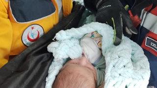 Son dakika: Bakan Derya Yanık'tan depremzede çocuklar hakkında açıklama: Şefkat sağanağı ile karşı karşıyayız