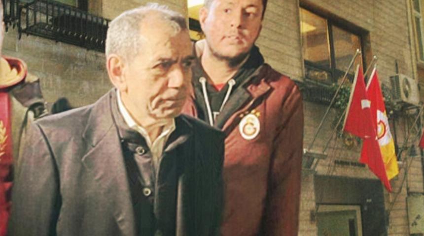 Herkes Galatasaray Başkanı Dursun Özbek'i konuşuyor! Depremzedeler için alkışlanacak hareket