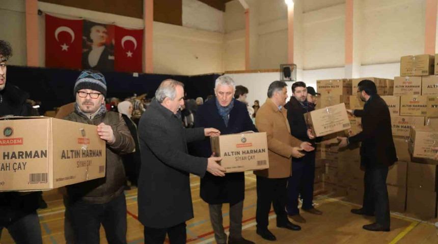 Başkan Sarıalioğlu, 6 aylık maaşını depremzedelere bağışladı
