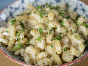En pratik Mac and cheese tarifi! Herkesin tarifini isteyeceği mac and cheese nasıl yapılır?