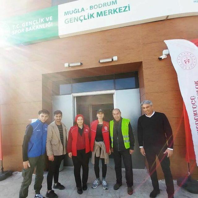 birce akalay genclik merkezi