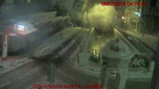 Binalar yıkıldı, toz kütlesi her yeri kapladı! Deprem anına ait yeni görüntüler ortaya çıktı