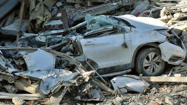 Binlercesi enkaz altında kaldı! Araç sahipleri bunu merak ediyordu: Kaskodaki ‘deprem teminatı’ detayı! 