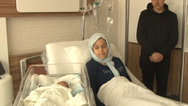 Kahramanmaraş'ta inanılmaz kurtuluş! Depremi hissetti, 9 aylık hamile eşini balkondan atarak hayatını kurtardı