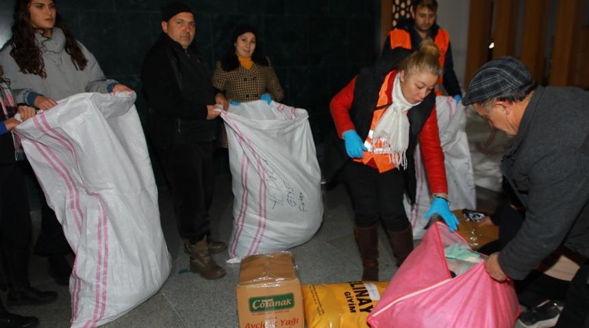 Ordu'da yaşayan Türkmenistanlı kadın depremzedeler için gönüllü çalışıyor