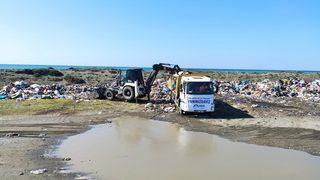 Deprem enkazını kuş cennetine taşıdılar! Bakanlık devreye girdi
