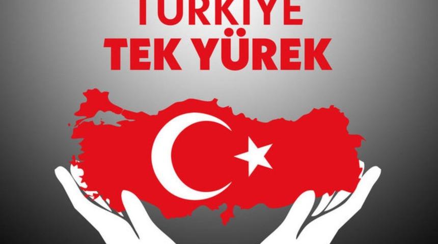 Yıldız isimlerden Türkiye Tek Yürek ortak yayınına büyük destek! Kıvanç Tatlıtuğ, Serenay Sarıkaya, Hande Erçel, Neslihan Atagül, Hadise…