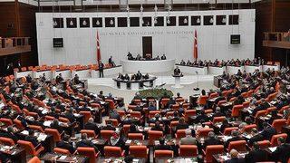 OHAL kararnameleri TBMM'de! Yargı ve sağlık alanında...