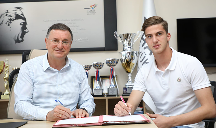 Volkan Demirel 'Yeni Haaland' demişti! Fenerbahçe ve Galatasaray'ın peşinde olduğu Hatayspor'un genç yıldızı Bertuğ Yılmaz'dan herkesi şaşırtan karar! G4