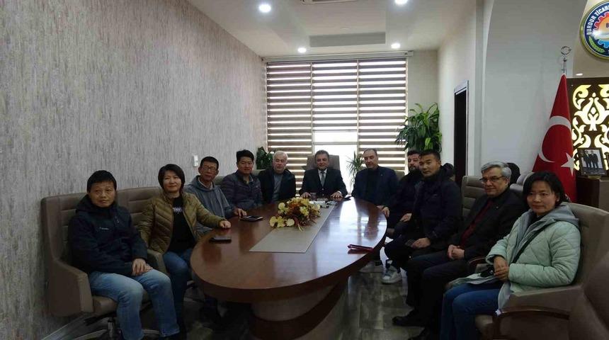 &Ccedil;inlilerden depremzedelere 1 milyon 700 bin TL yardım