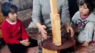 Deprem anını çocuklarına böyle anlattı! “Depremde Japonların evi, depremde Türklerin evi....”