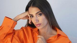 Fenomen Rachel Araz isyan etti! 'Milyonlar beni tatmin etmiyor! İnsanları utandırmanızdan utandım'