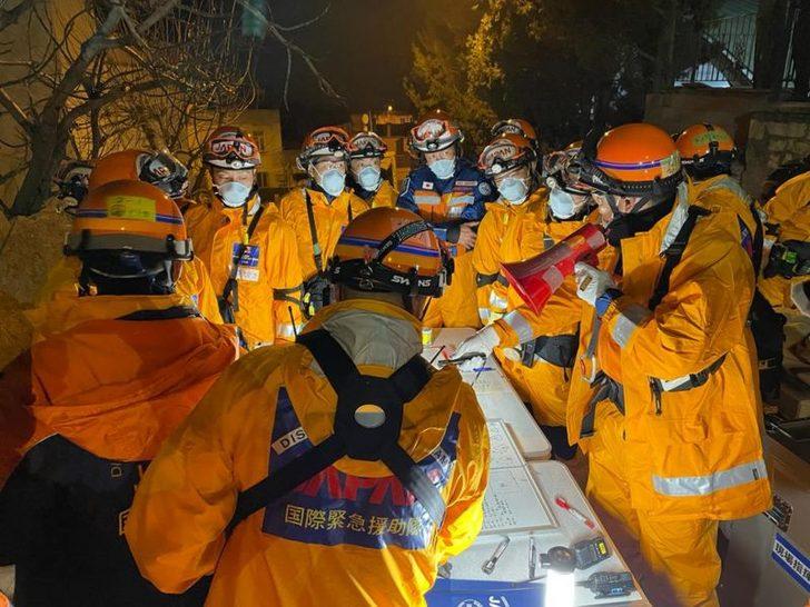 Deprem bölgesindeki yabancı arama ve kurtarma ekipleri ülkelerine döndü! “Duyduğumuz insan çığlıklarını hayatımızın sonuna kadar beynimizde taşıyacağız” G4