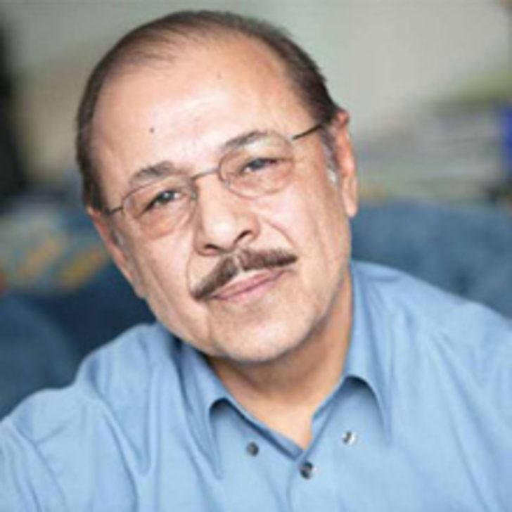 Neşet Ertaş'ı Kaybettik