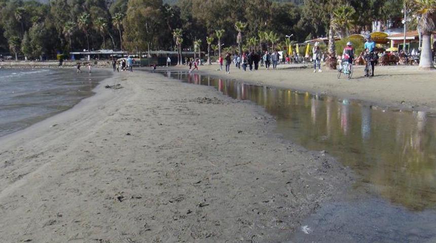 Akyaka’da ürküten görüntü! 15 metreydi... Deniz suyu çekilmesi 50 metreye ulaştı