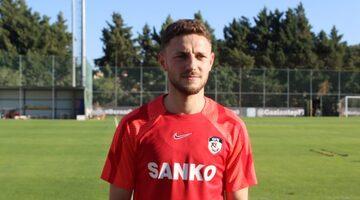 Kasımpaşa, Mustafa Eskihellaç'ı transfer etti