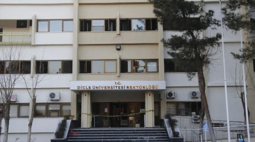 Dicle Üniversitesi rektörlük binası boşaltıldı
