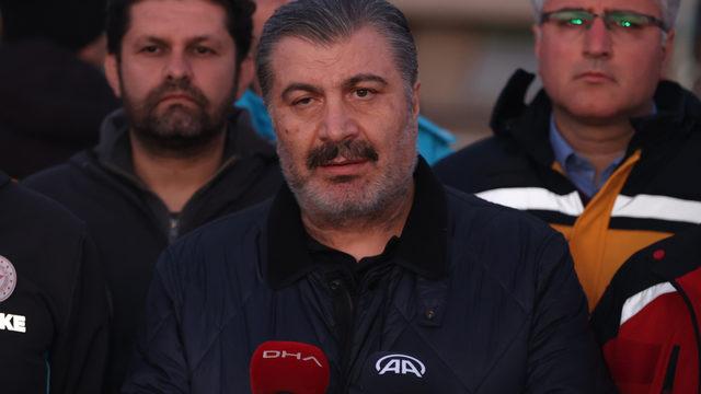 Sağlık Bakanı Koca'dan deprem bölgesinde 'şebeke suyu' açıklaması: Duyuruya kadar, içme ve diş fırçalama için ambalajlı sular tercih edin