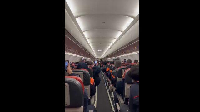 Hatay'dan dönen İBB ekiplerine pilottan duygulandıran teşekkür! Sosyal medya bunu konuşuyor