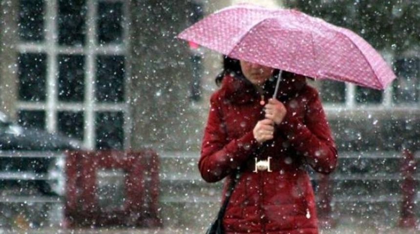 Meteoroloji'den İstanbul i&ccedil;in karla karışık yağmur uyarısı