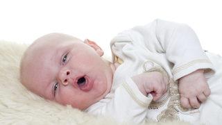 Bebeklerde öksürüğe ne iyi gelir, öksürüğü önleme yolları nelerdir? Bebeklerde öksürüğe doğal yollardan nasıl geçer, doğal çözümler nelerdir?