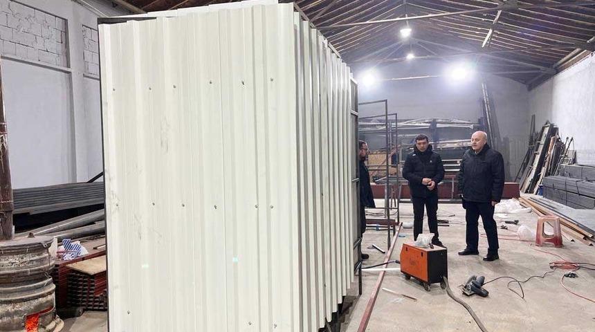 Deprem bölgesi için seyyar tuvalet üretiliyor