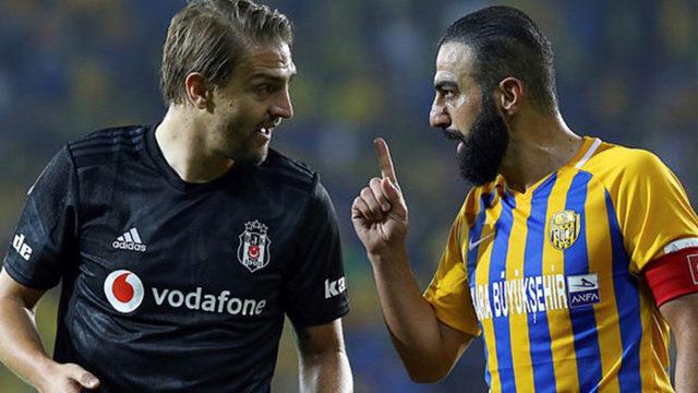 Futbolu bıraktı, teknik direktör oldu! İlk maçı...