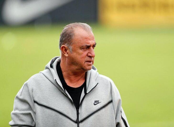 Yaşanan depremler sonrası Fatih Terim'den açıklama "Ablamla konuştum, önümüzdeki saatleri telefonda geçireceğim" G3