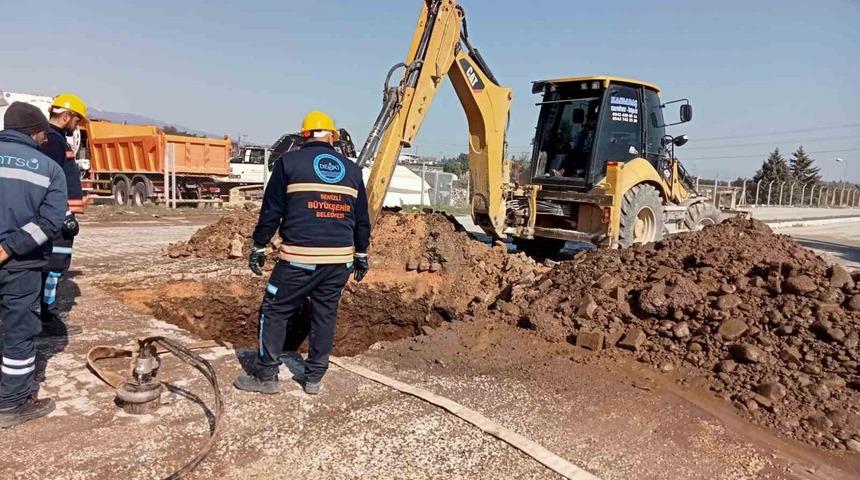 DESKİ’den deprem bölgesindeki altyapıya hayati müdahale