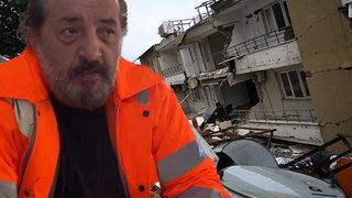 Günlerdir afet bölgesinde olan Mehmet Şef Hiçbir şey uzaktan göründüğü gibi değil diyerek herkese seslendi: Rehavet kapılmayalım