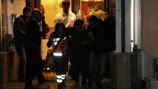 Gaziantep'te 14 katlı binada yangın! Binada mahsur kalan 15 kişi son anda kurtarıldı