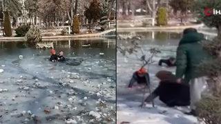 Depremden kurtulmuştu, gölete düşünce yürekler ağza geldi! 8 yaşındaki çocuğu polisler kurtardı