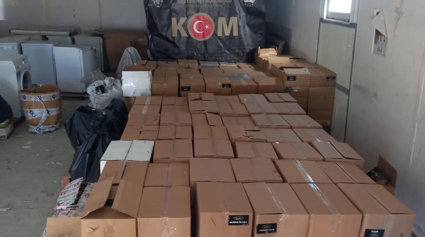 Kocaeli merkezli kaçakçılık operasyonunda 15 zanlı yakalandı