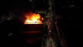 Sakarya'da otelin çatı katında çıkan yangın söndürüldü