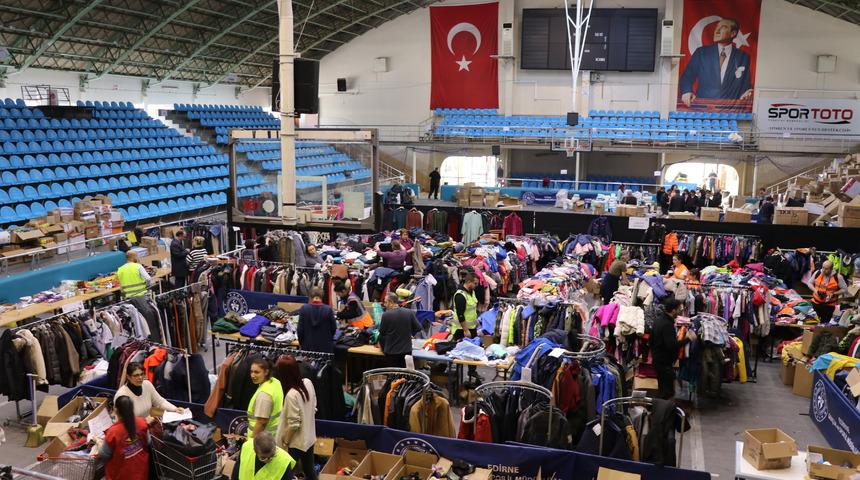 Trakya'dan deprem bölgesine yardım ve destek sürüyor