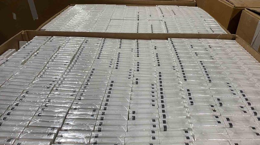 941 bin 892 paket ka&ccedil;ak sigara ele ge&ccedil;irildi