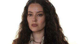 Ben Bu Cihana Sığmazam'ın Firuze'si Pelin Akil paylaştı: Hava aydınlanana kadar avize sallanıyor mu diye bakıyorum