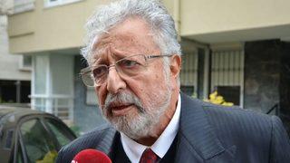 Usta oyuncu Metin Akpınar, 'Bir Kira Bir Yuva' kampanyasına 500 bin TL bağışladı