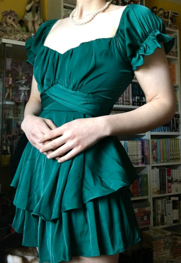 "Genellikle giydiğimin tam tersi ama 5,00 dolara deneyeyim dedim."