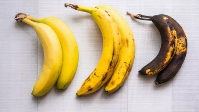 Muzların kahverengileşmesi nasıl önlenir? Muzlar bu saklama yöntemi sayesinde haftalarca bozulmuyor