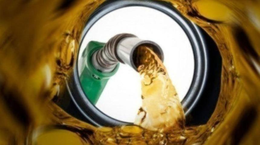 MOTORİN fiyatına İNDİRİM! ZAM furyası bitti, akaryakıt fiyatları yenilendi: İşte 24 Şubat 2023 benzin ve motorin fiyatları!