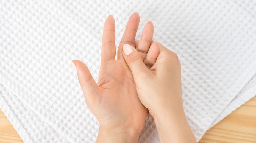 Evde refleksoloji nasıl yapılır, ayak refleksolojisi evde nasıl uygulanır? Kendi kendine refleksoloji teknikleri nelerdir?