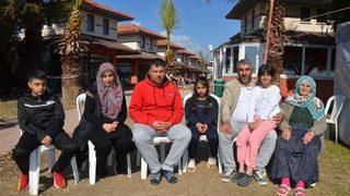 Malatyalı depremzede yaşadıkları deprem dehşetini böyle anlattı: 'Ev müstakildi; kaldırıp kaldırıp yere indiriyordu'