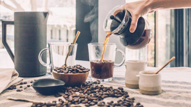 Bir bardak kahveye onca para ödemek istemeyenlere dışarıda içtiği kahveleri aratmayacak tarifler 