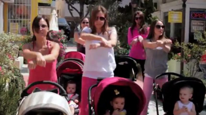 Gangnam Style Bebekleri