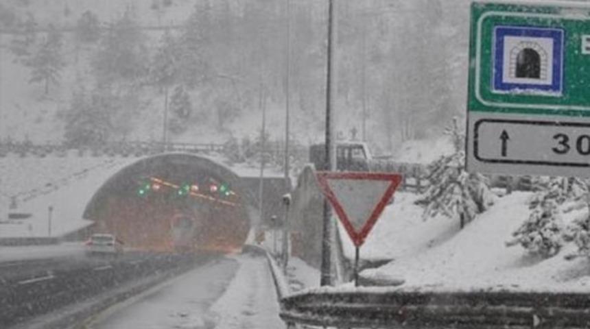 Kar İstanbul'a yaklaşıyor! Meteoroloji uyarmıştı