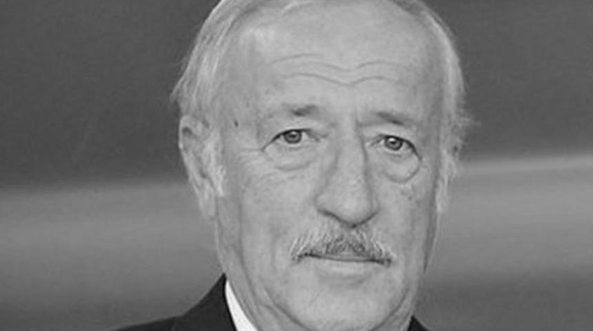 Fenerbahçe’nin eski futbolcularından Ziya Şengül 78 yaşında hayatını kaybetti! Bir süredir KOAH tedavisi görüyordu...